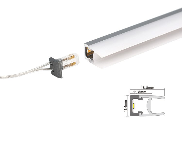 Glass Shelf Surface mounted Rigid Free cut linear series